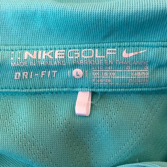 NikeGolf sleeveless shirt - Picture 5 of 9